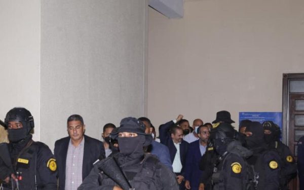 Audiencia Senasa 2.0: Aplausos, réplicas y el cierre de la defensa de la doctora Heredia