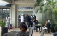 Yiyo Sarante acude al velatorio de su cuñada Zeneida Castillo en Santo Domingo