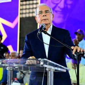Danilo Medina revela el ‘sacrificio’ de Abinader para evitar su reelección en 2028