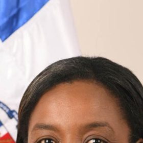 Escándalo en Elías Piña: La diputada Millys Martínez esposada