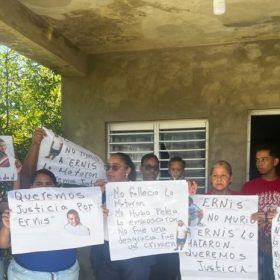 Familiares claman justicia y esclarecimiento en muerte de Ernis De la Cruz