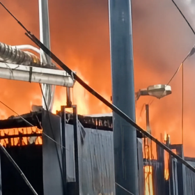 Incendio deja a cinco familias sin techo en Santiago: El dolor del Pueblo Nuevo