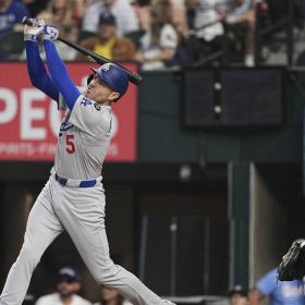 Los Dodgers, la leyenda vive y se pone a un paso del campeonato